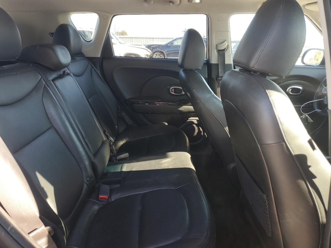 2016 Kia Soul - Image 11