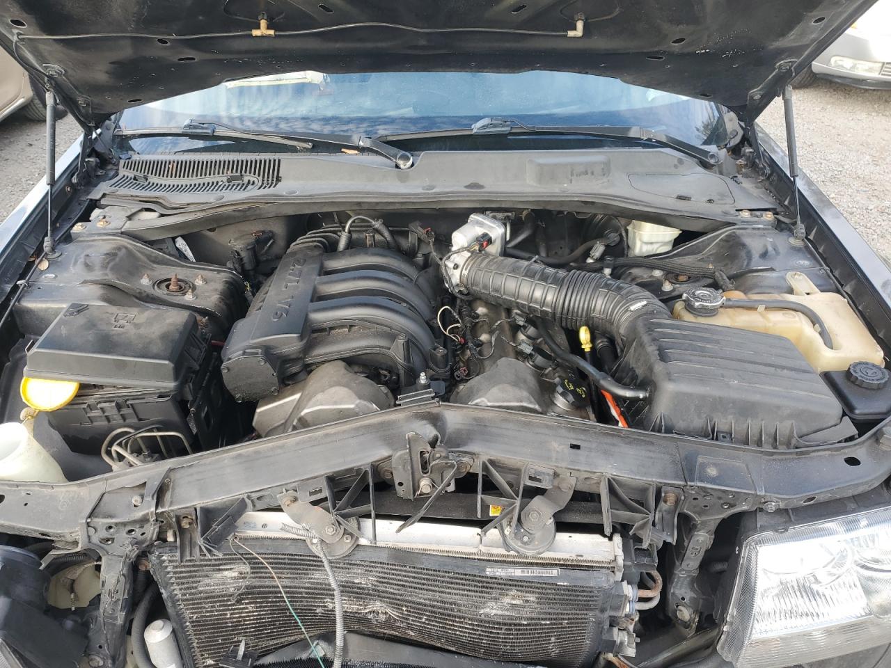 2008 Chrysler 300 - Image 12