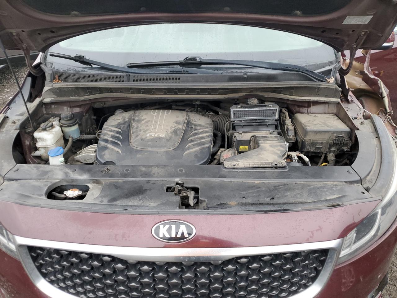 2017 Kia Sedona - Image 11
