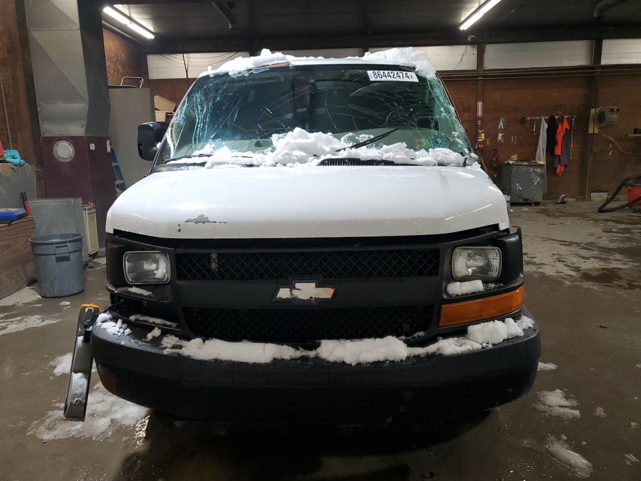 2008 Chevrolet Express - Image 5