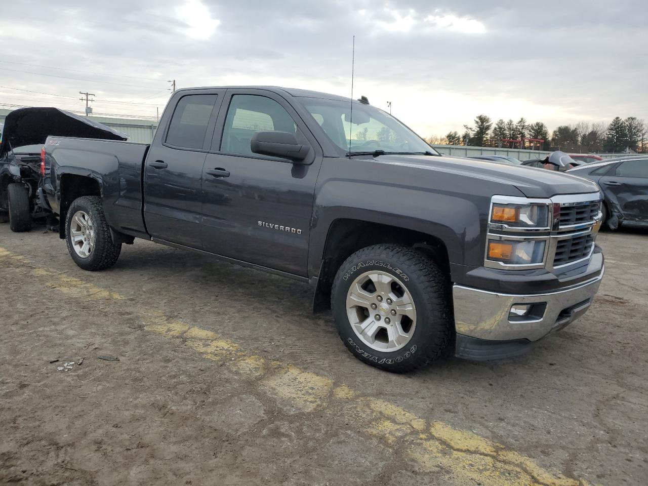 2014 Chevrolet Silverado - Image 4