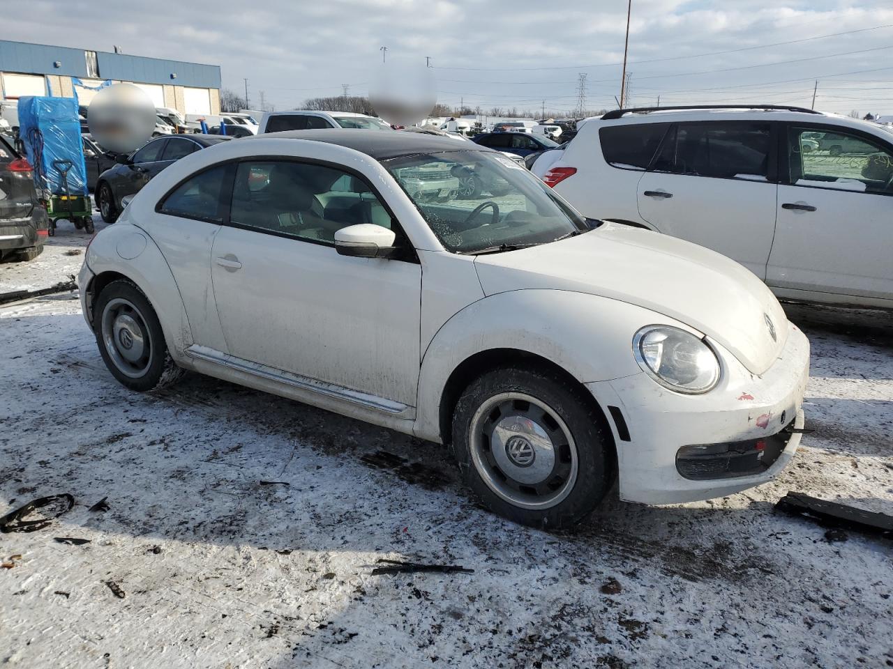 2012 Volkswagen Beetle - Image 4