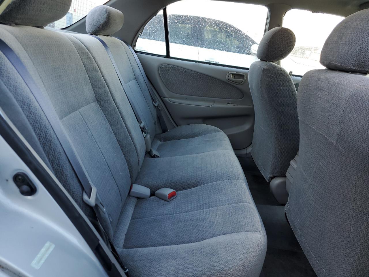 2002 Toyota Corolla - Image 10