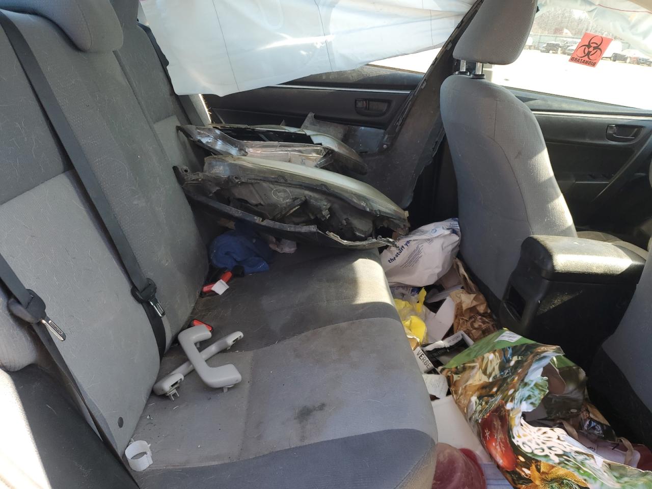 2015 Toyota Corolla - Image 11