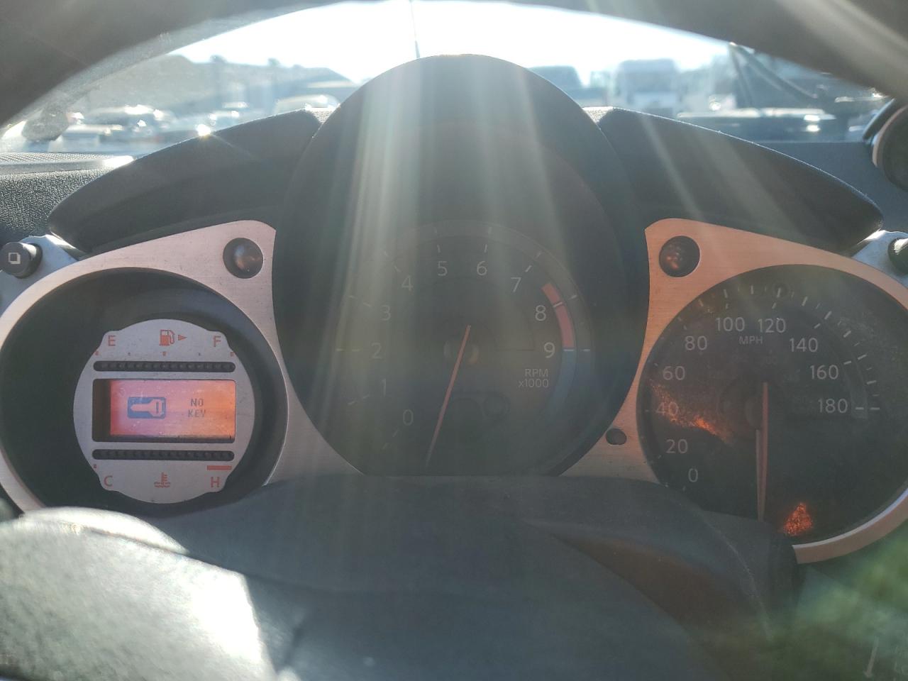 2010 Nissan 370Z - Image 9