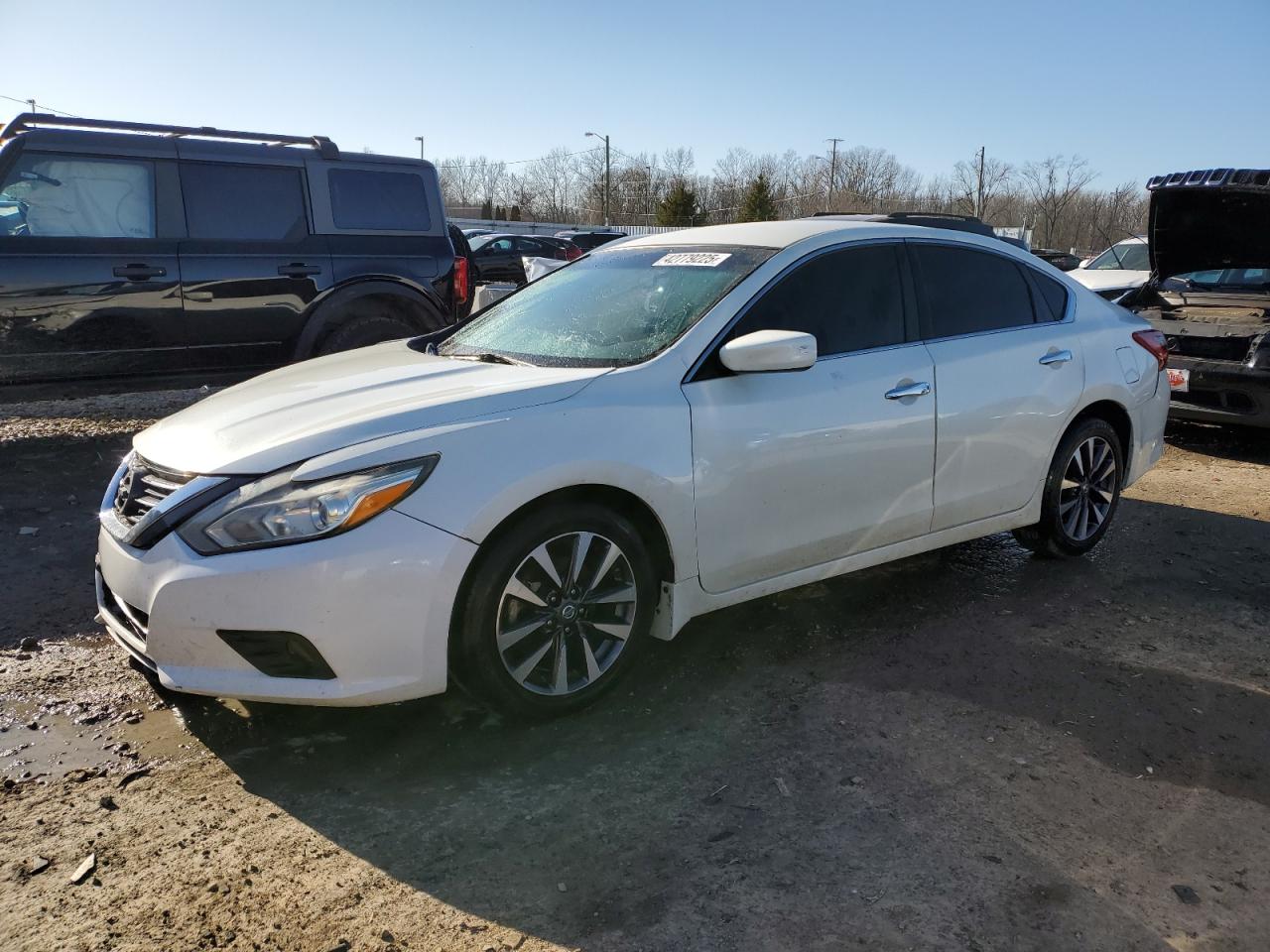 2017 Nissan Altima 2.5 იყიდება Louisville-ში, KY - Front End
