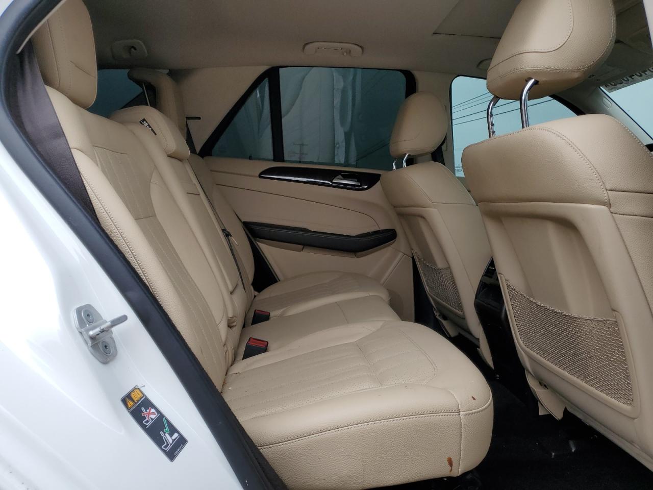 2018 Mercedes-Benz GLE - Image 11