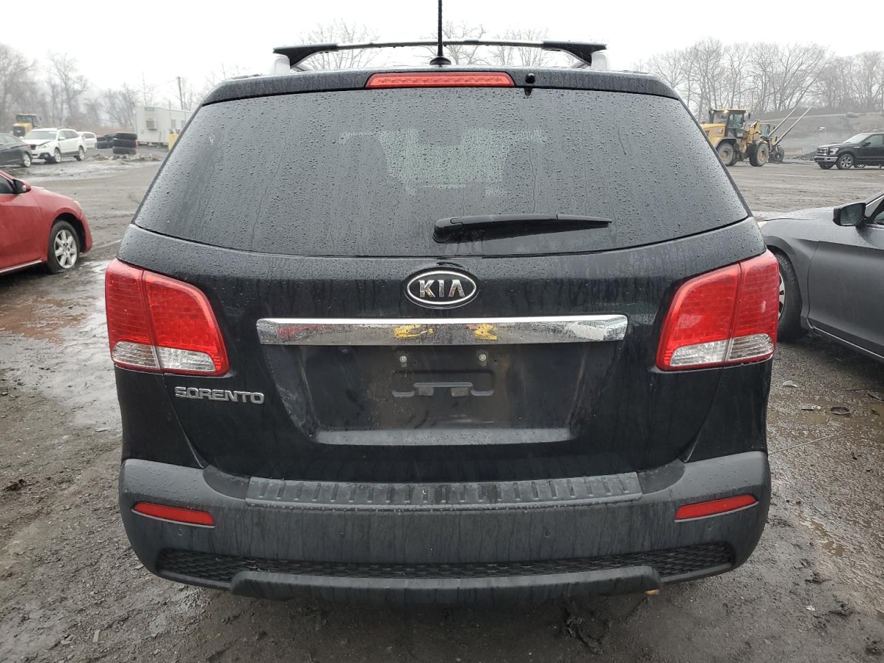 2013 Kia Sorento - Image 6