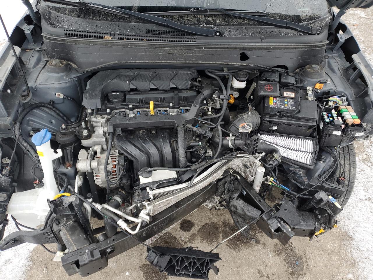 2022 Hyundai Venue - Image 12