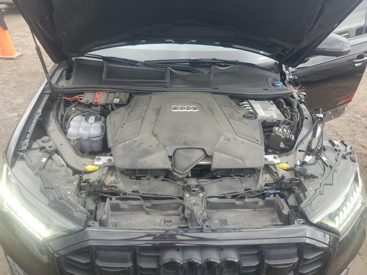 2021 Audi Q7 - Image 13
