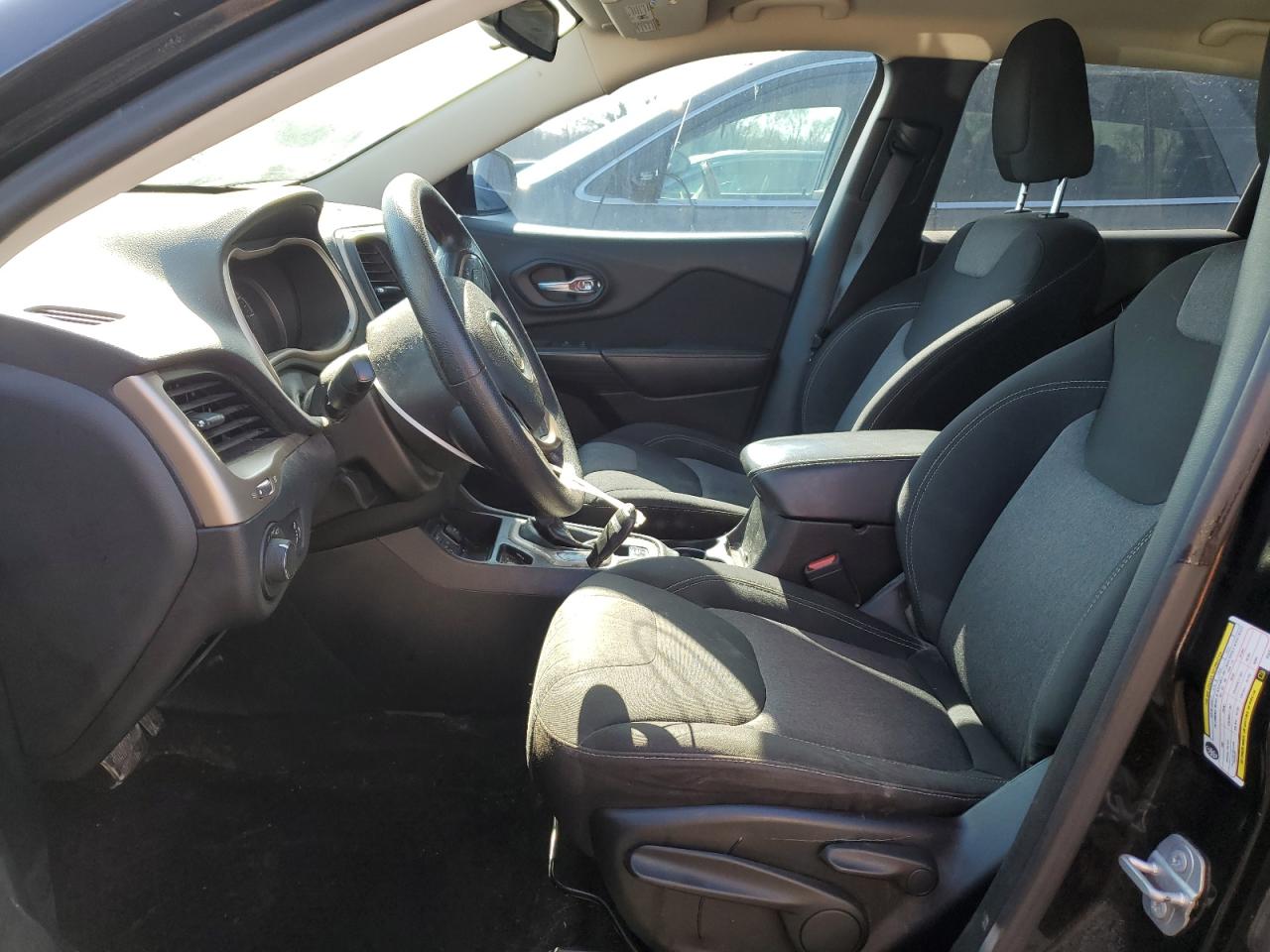 2017 Jeep Grand Cherokee - Image 7