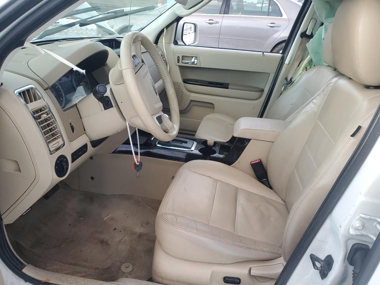2011 Ford Escape - Image 7