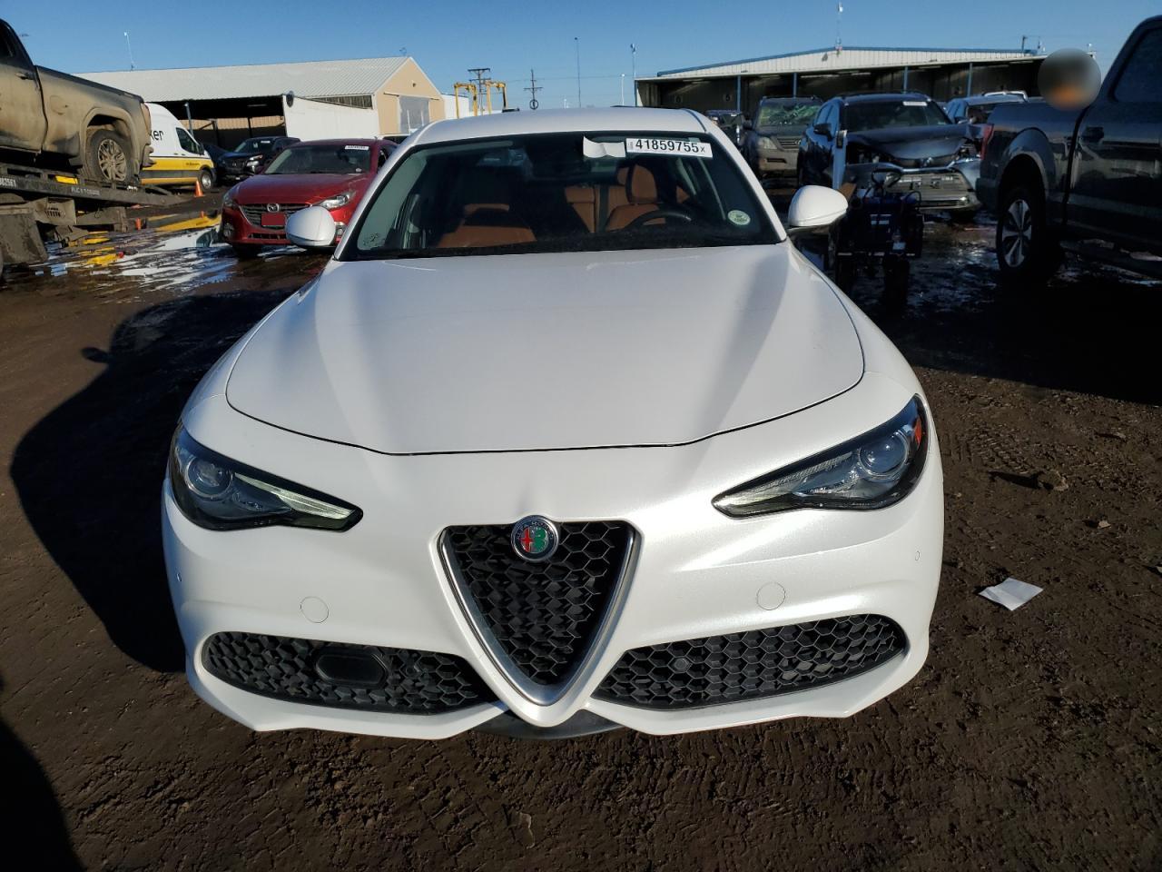 2017 Alfa Romeo Giulia - Image 5