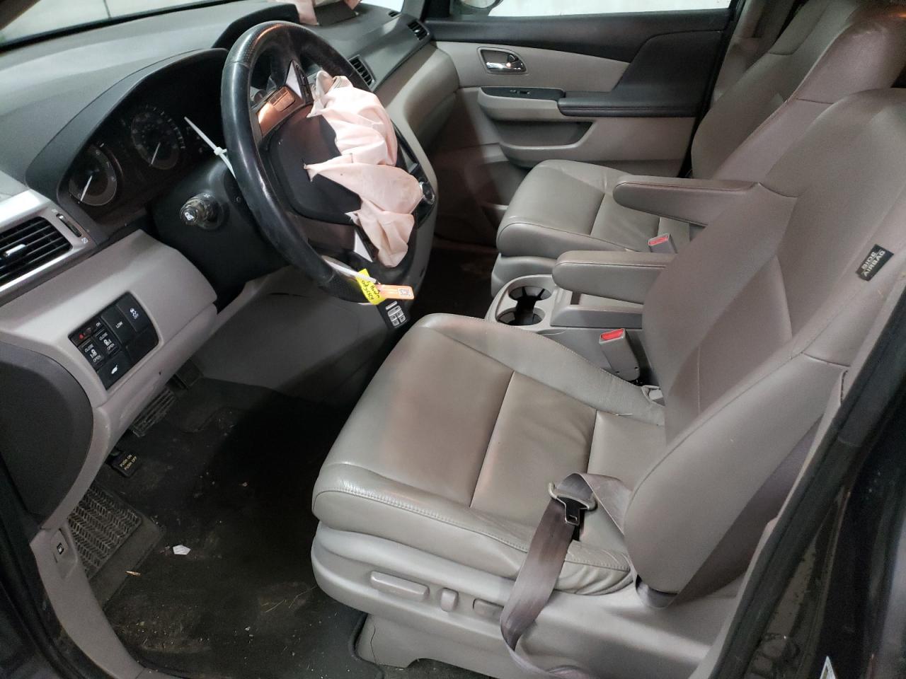 2017 Honda Odyssey - Image 7