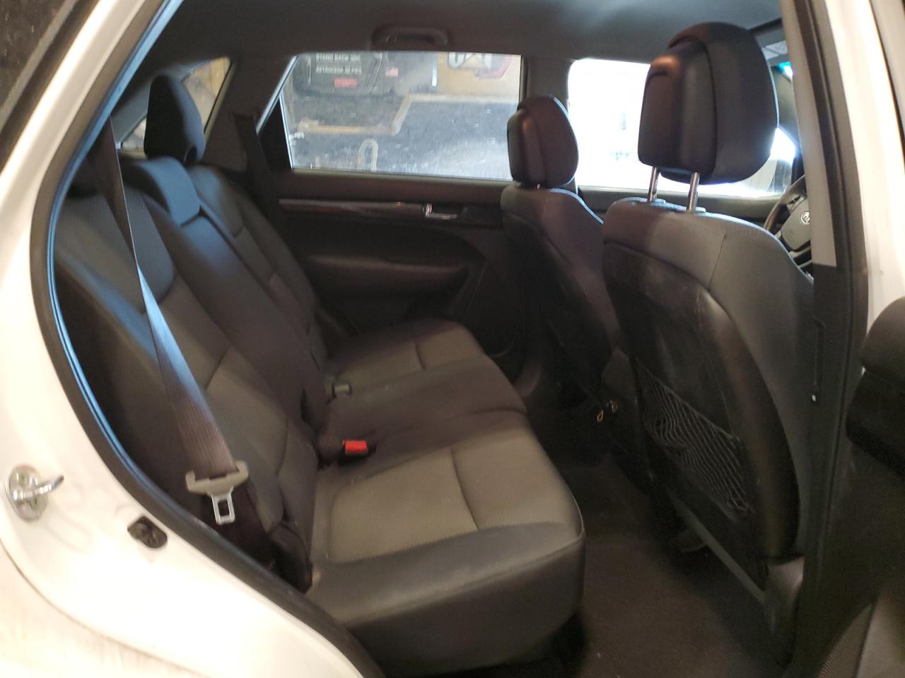 2013 Kia Sorento - Image 10