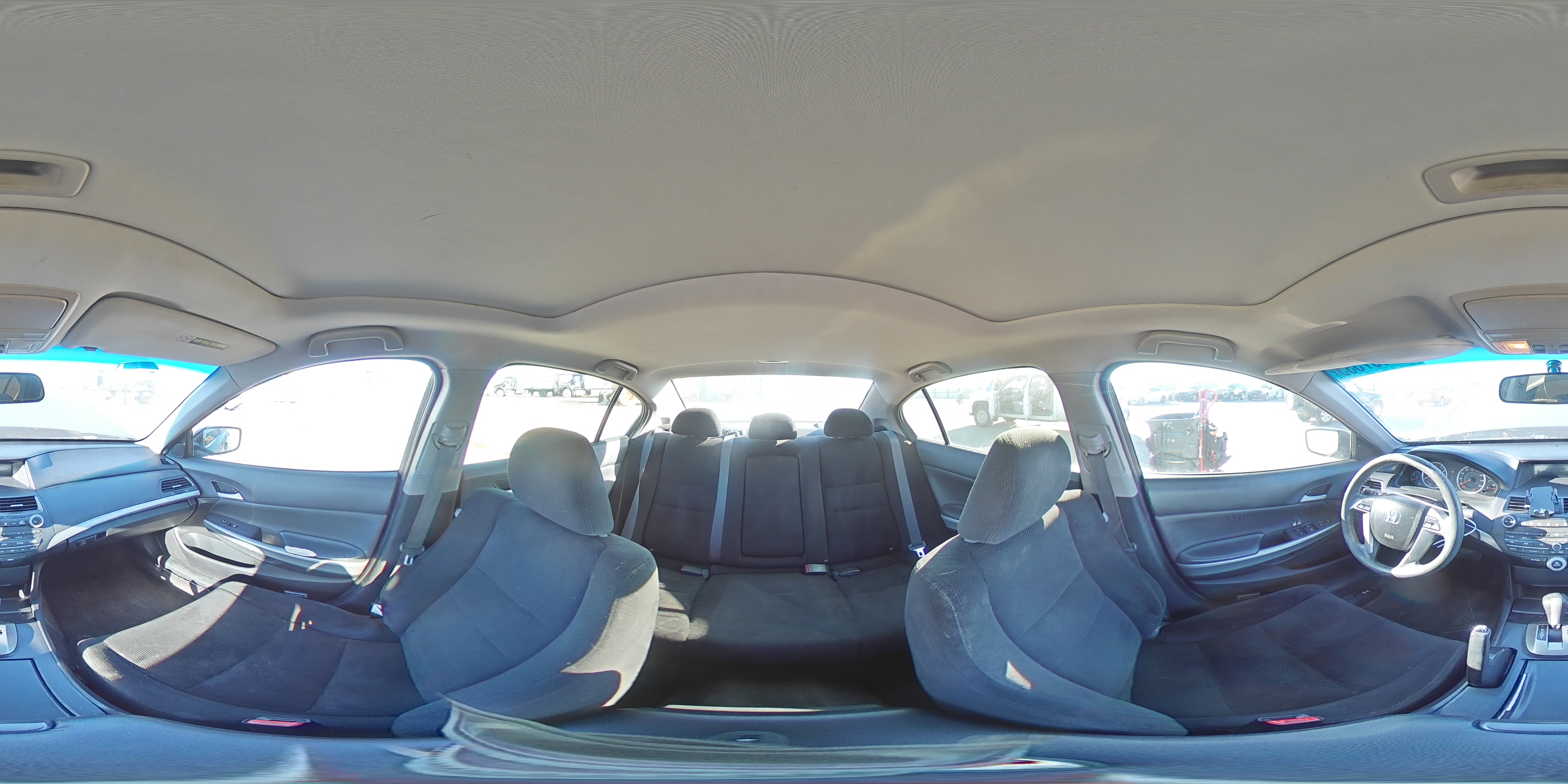 2009 Honda Accord - Image 12