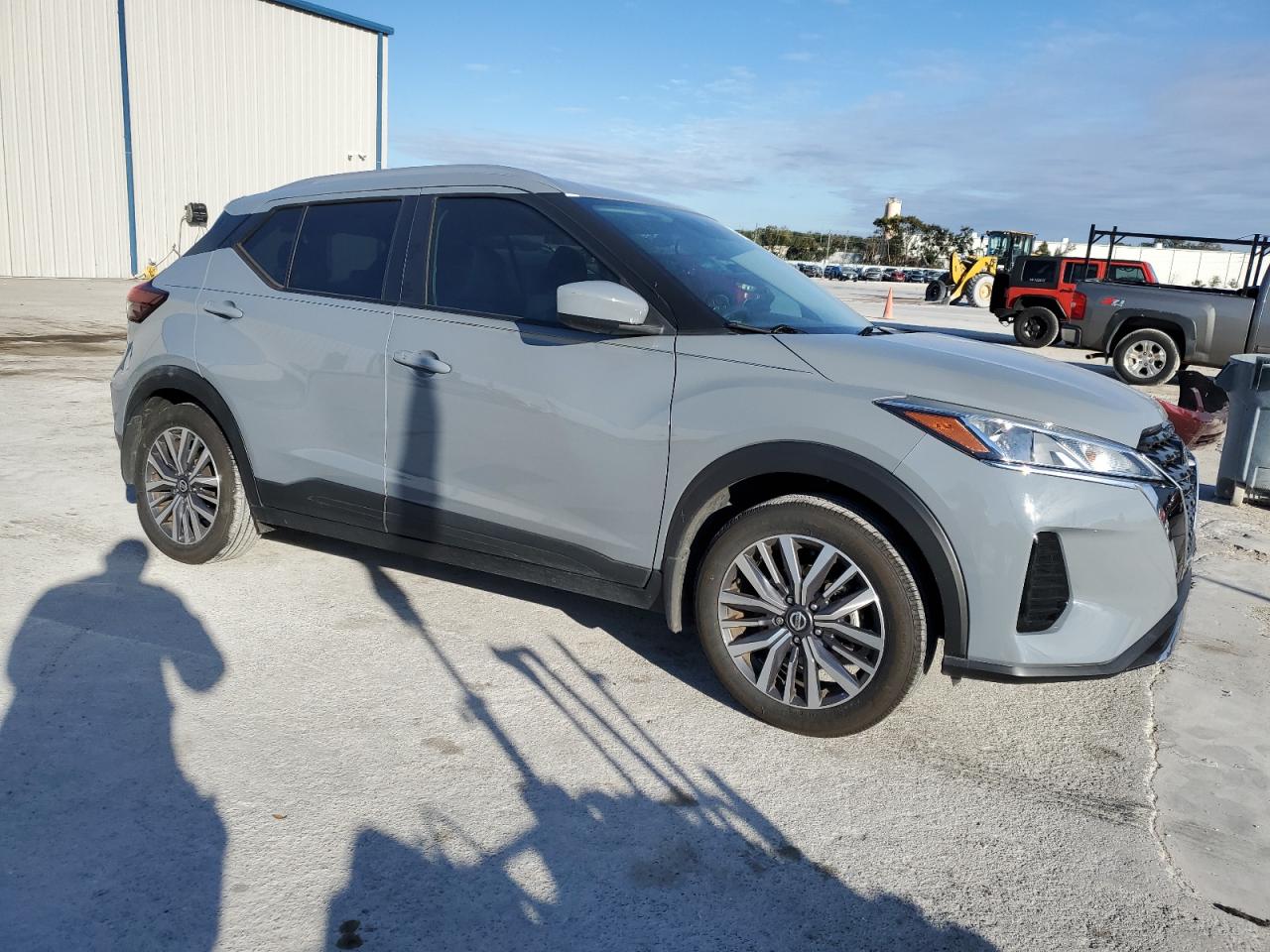 2021 Nissan Kicks - Image 4