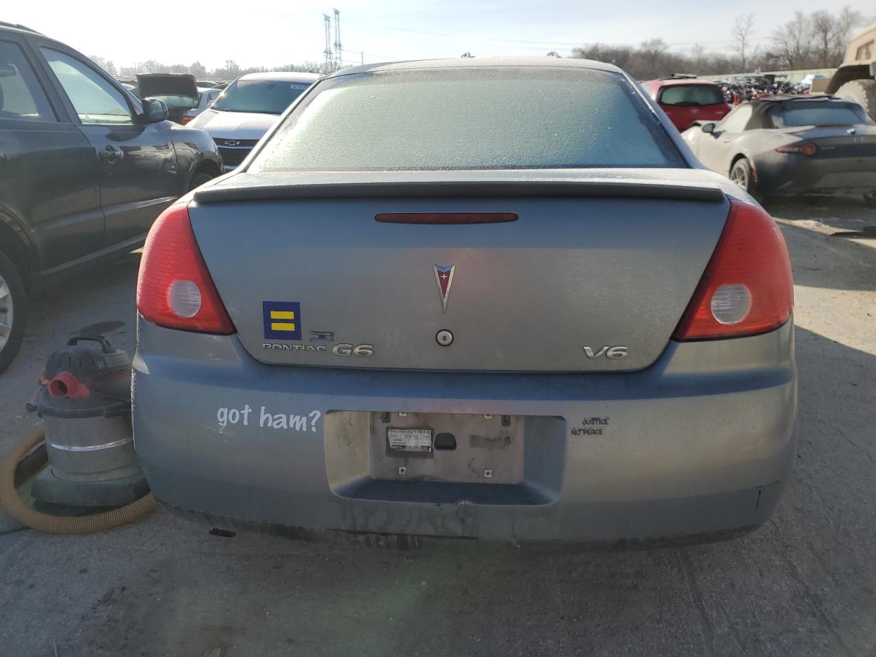2008 Pontiac G6 - Image 6