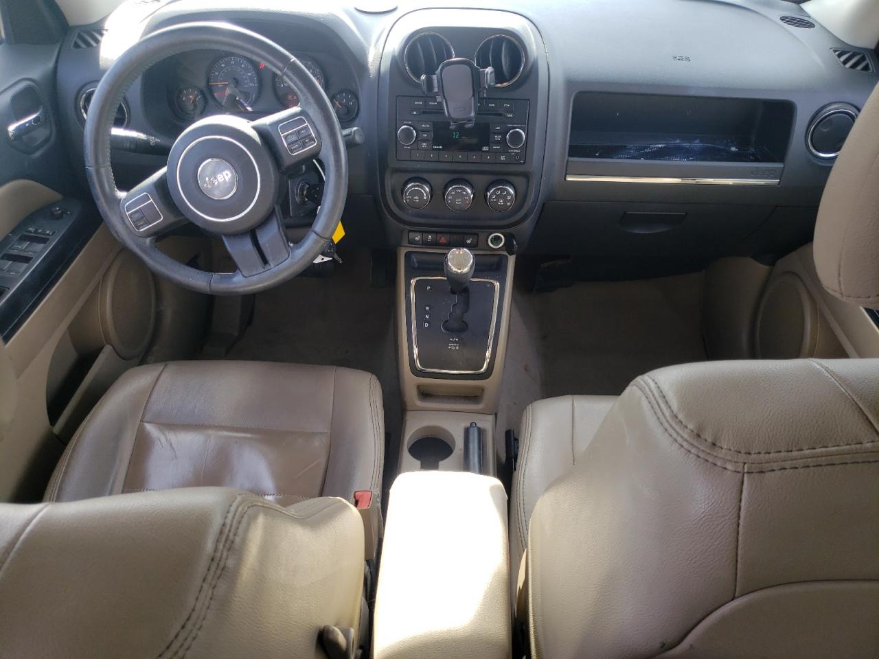 2016 Jeep Liberty (Patriot) - Image 8