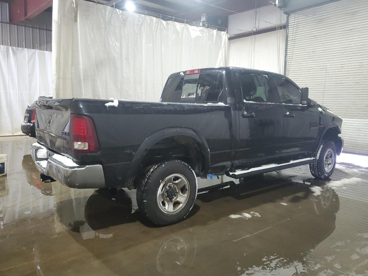 2016 RAM 2500 - Image 3