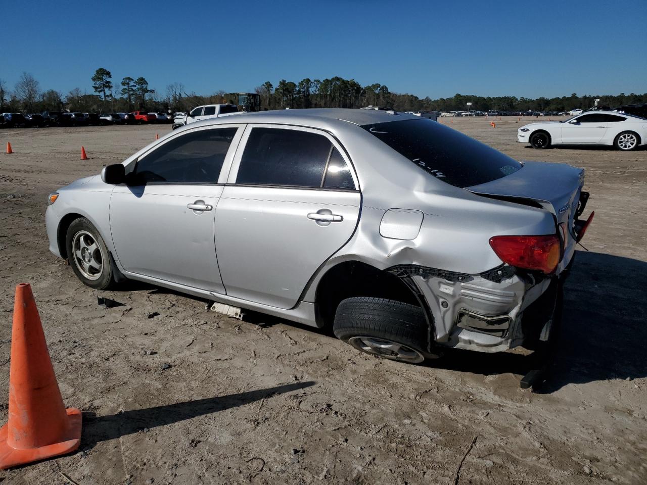 2009 Toyota Corolla - Image 2