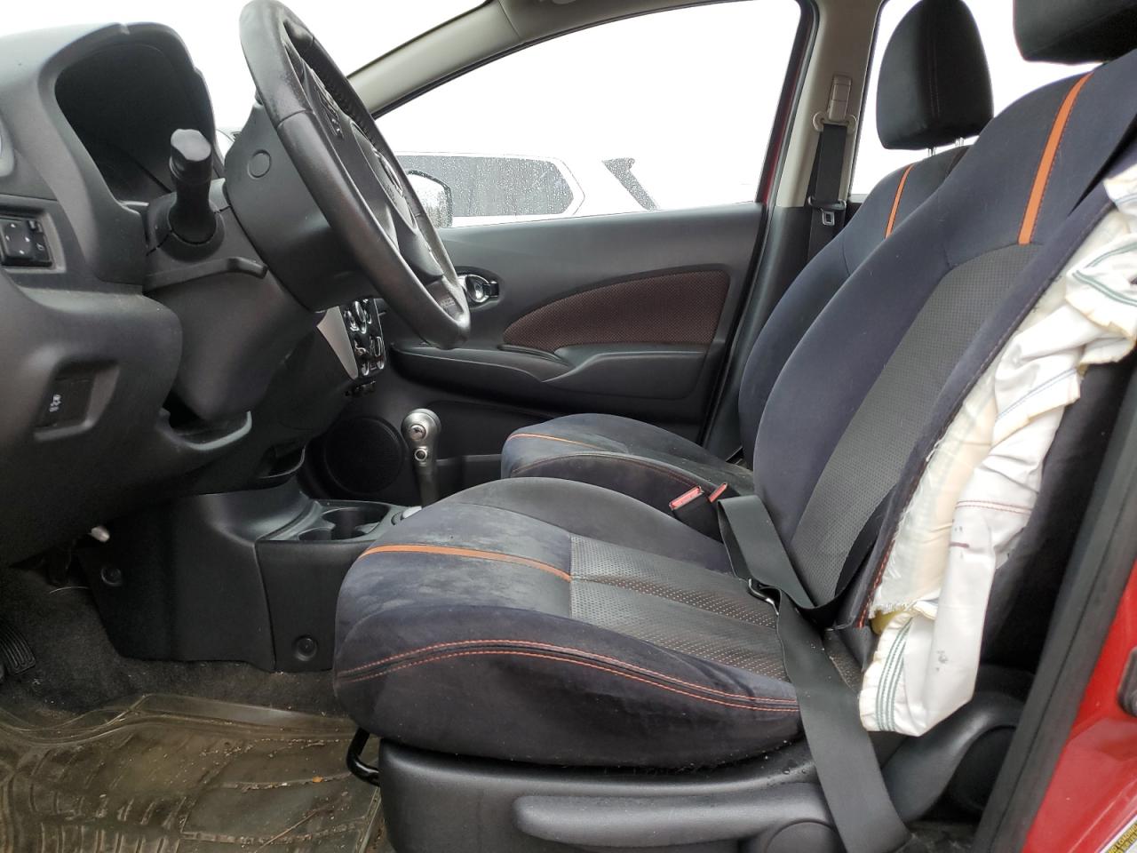 2015 Nissan Versa - Image 7