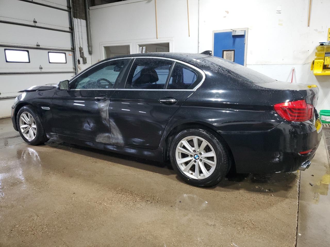 2015 BMW 5er - Image 2