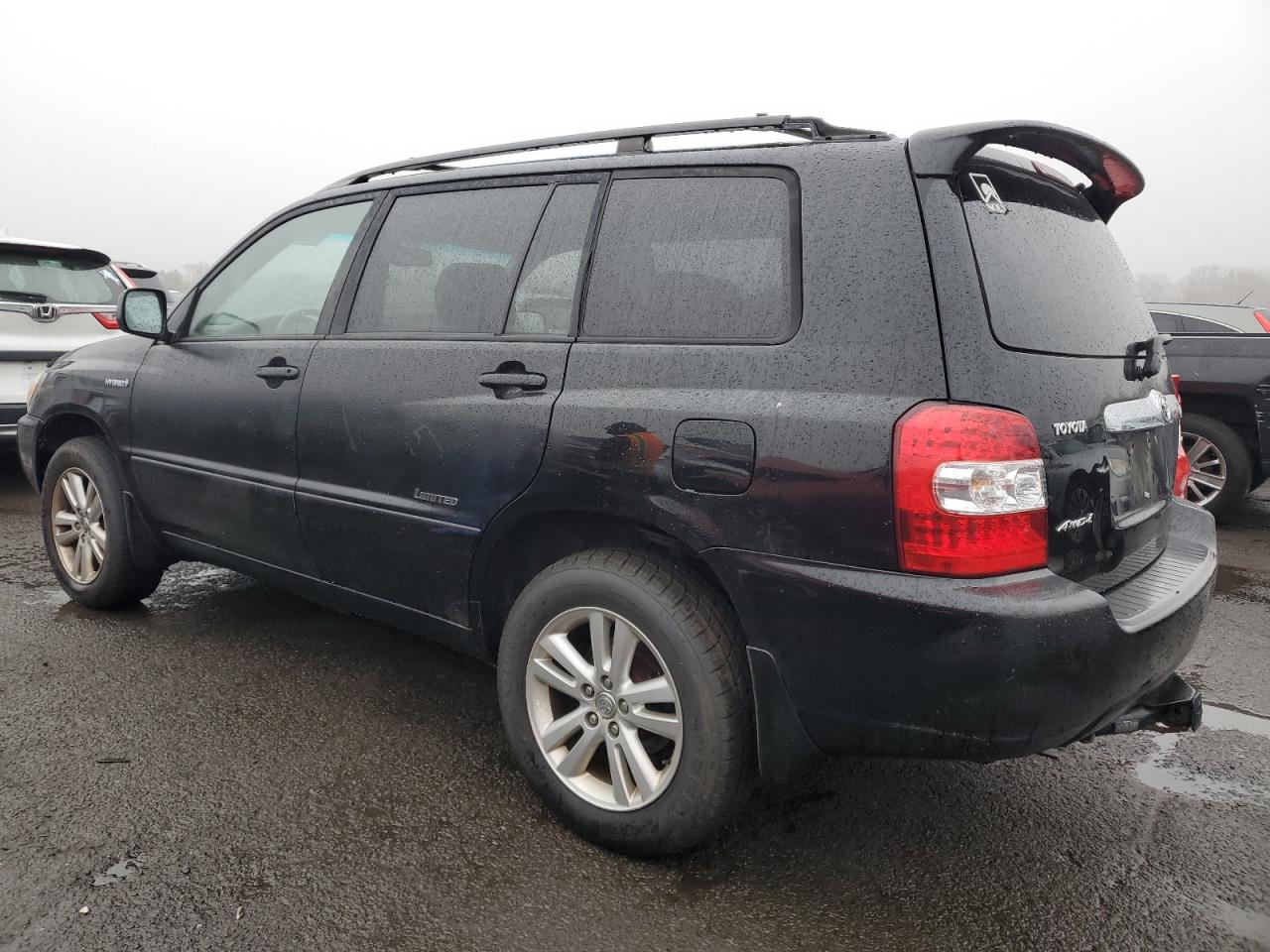 2007 Toyota Highlander - Image 2