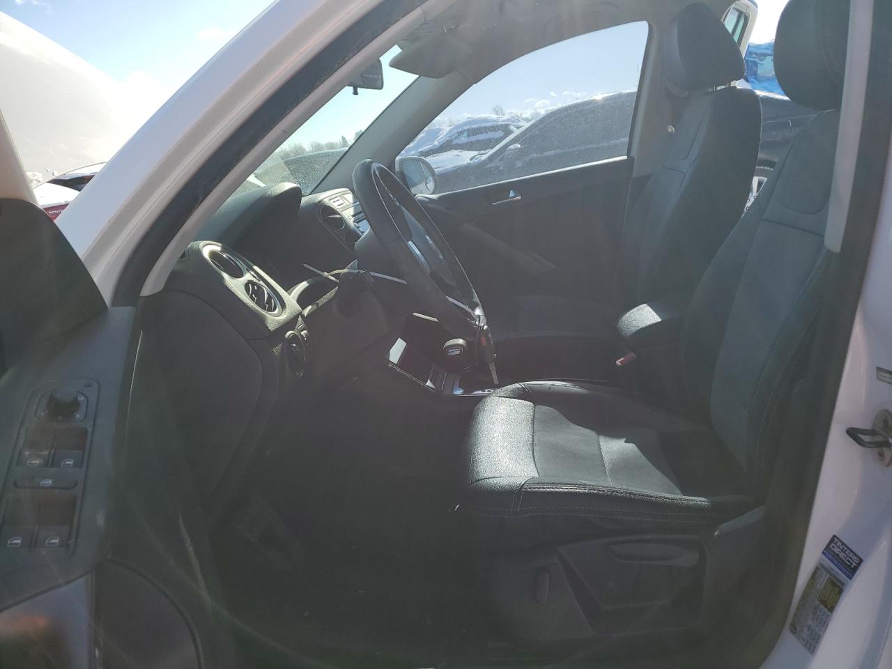 2009 Volkswagen Tiguan Se VIN: WVGBV75N49W53930 Lot: 88675305