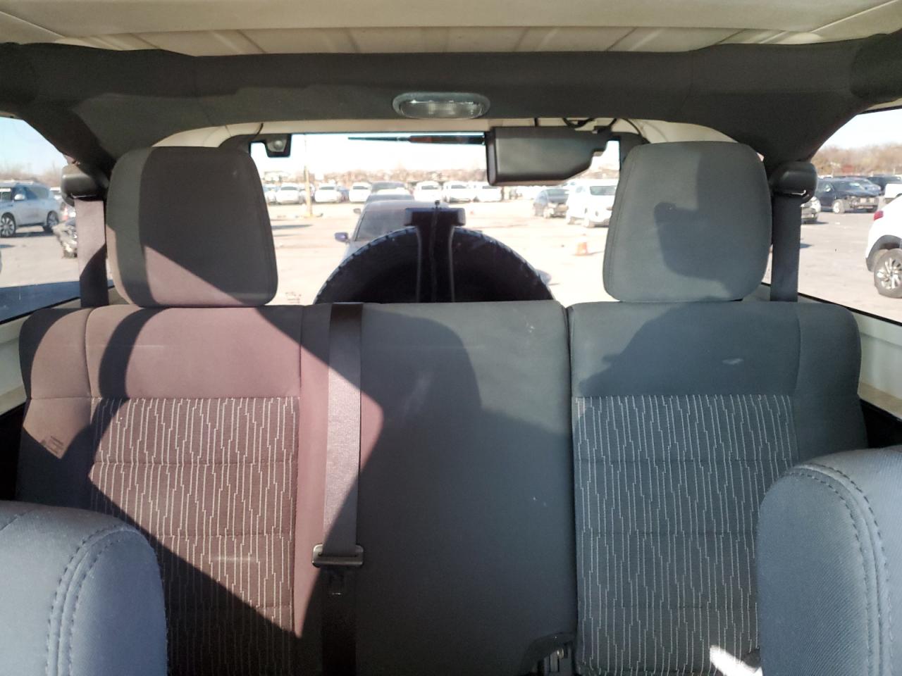 2011 Jeep Wrangler - Image 10