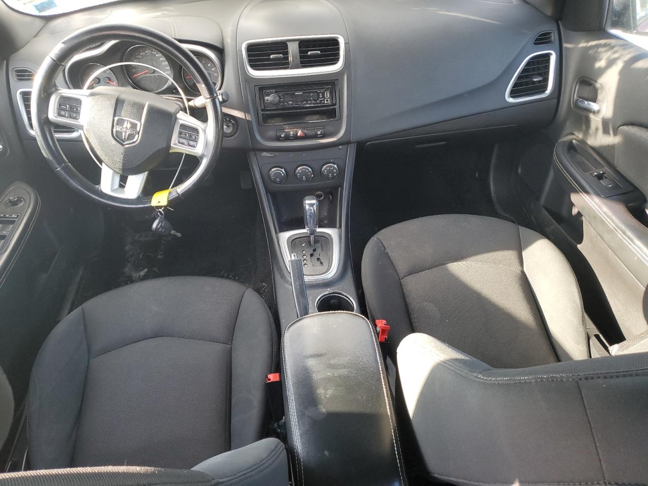 2012 Dodge Avenger - Image 8