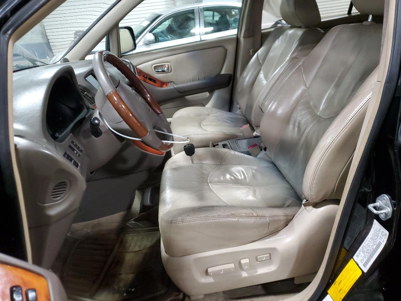 2002 Lexus RX - Image 7