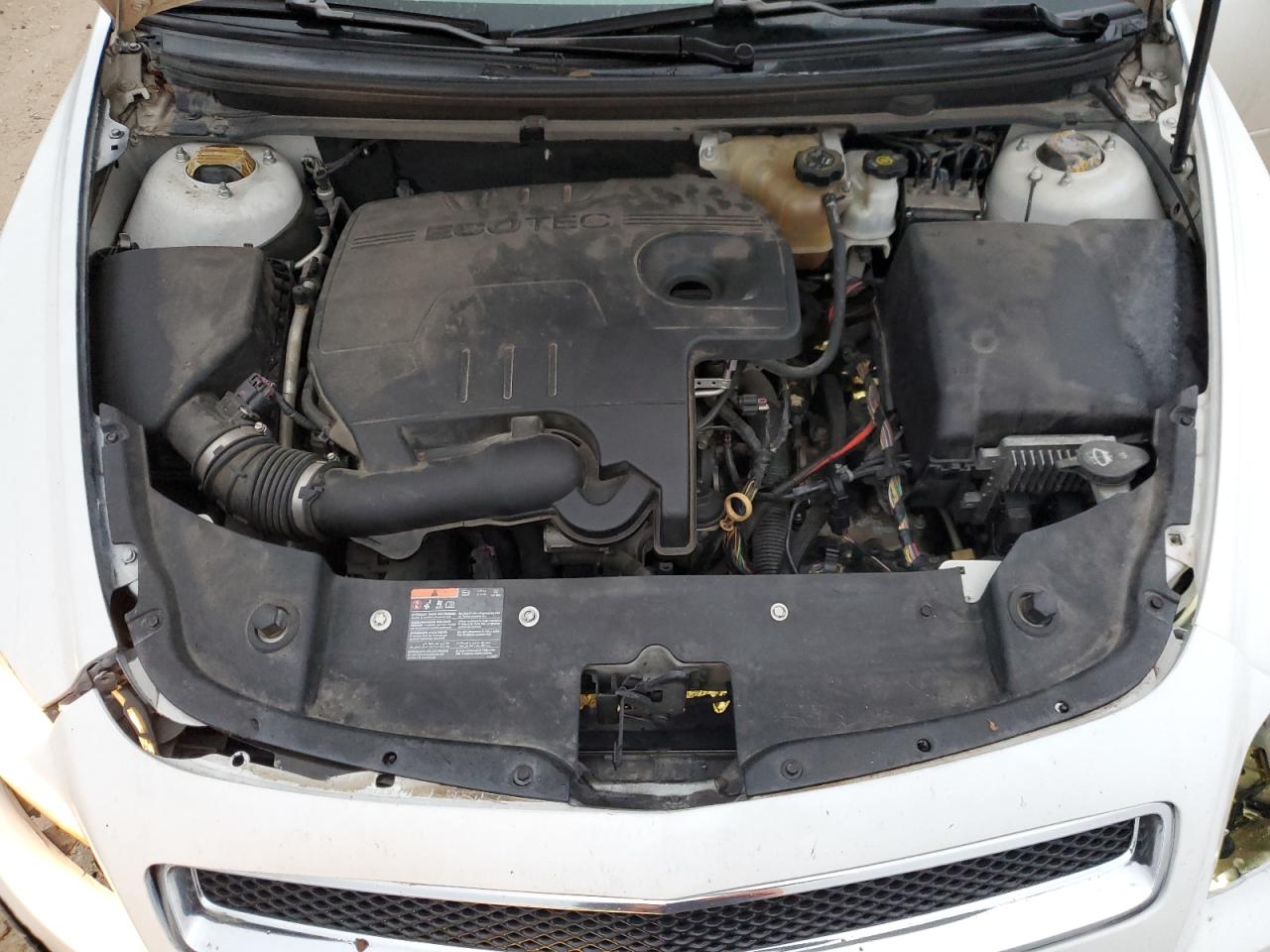 2012 Chevrolet Malibu - Image 11