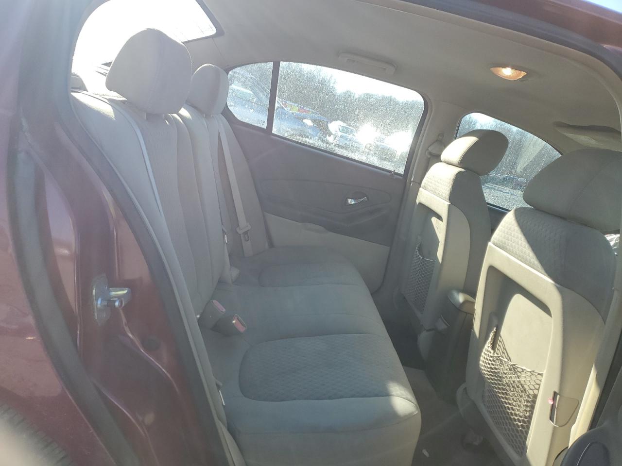 2006 Chevrolet Malibu - Image 10