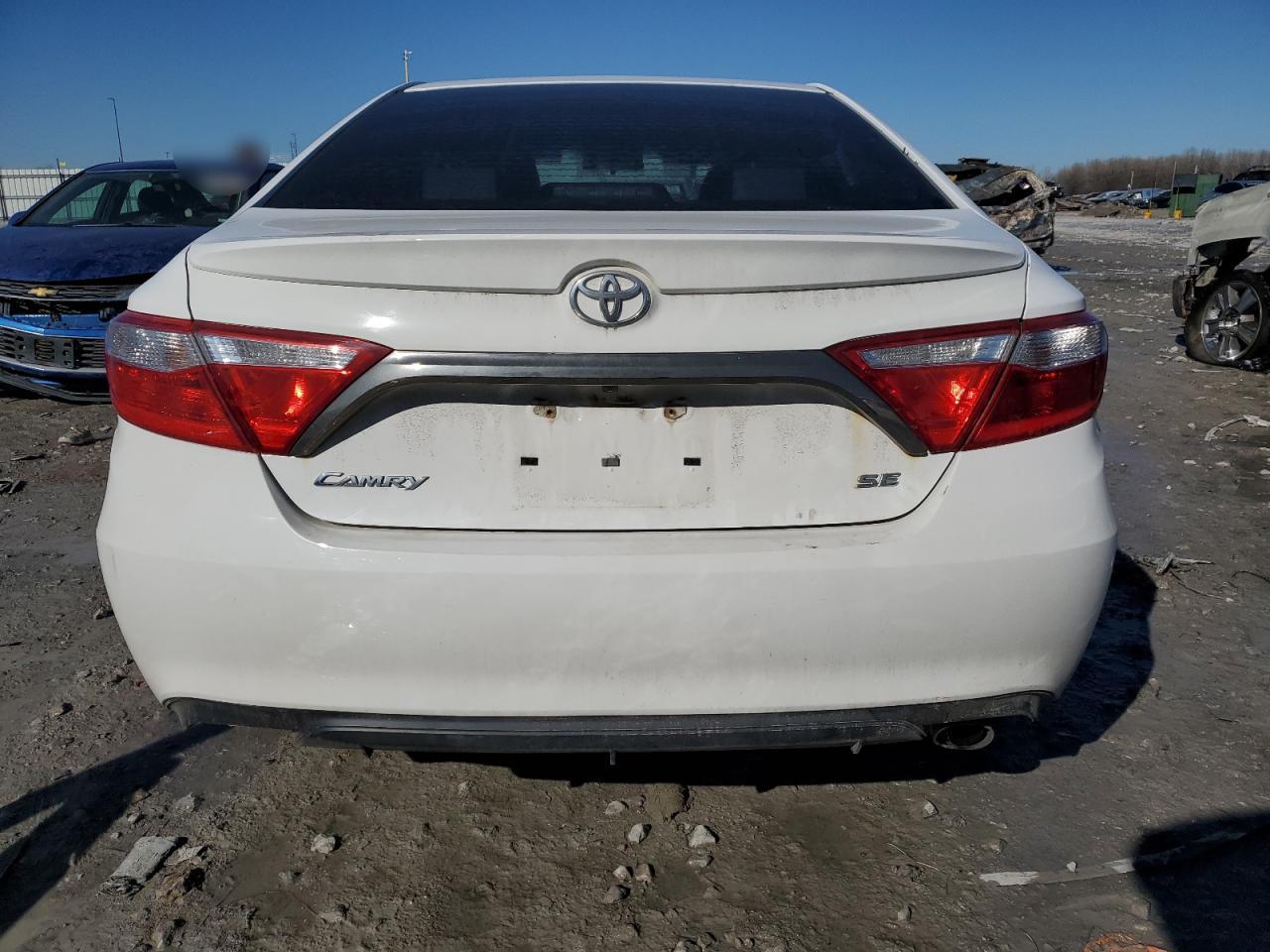 2015 Toyota Camry - Image 6