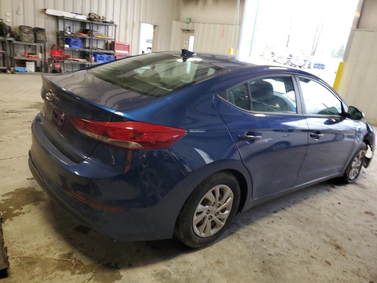 VIN 5NPD74LF4JH371624 2018 HYUNDAI ELANTRA no.3