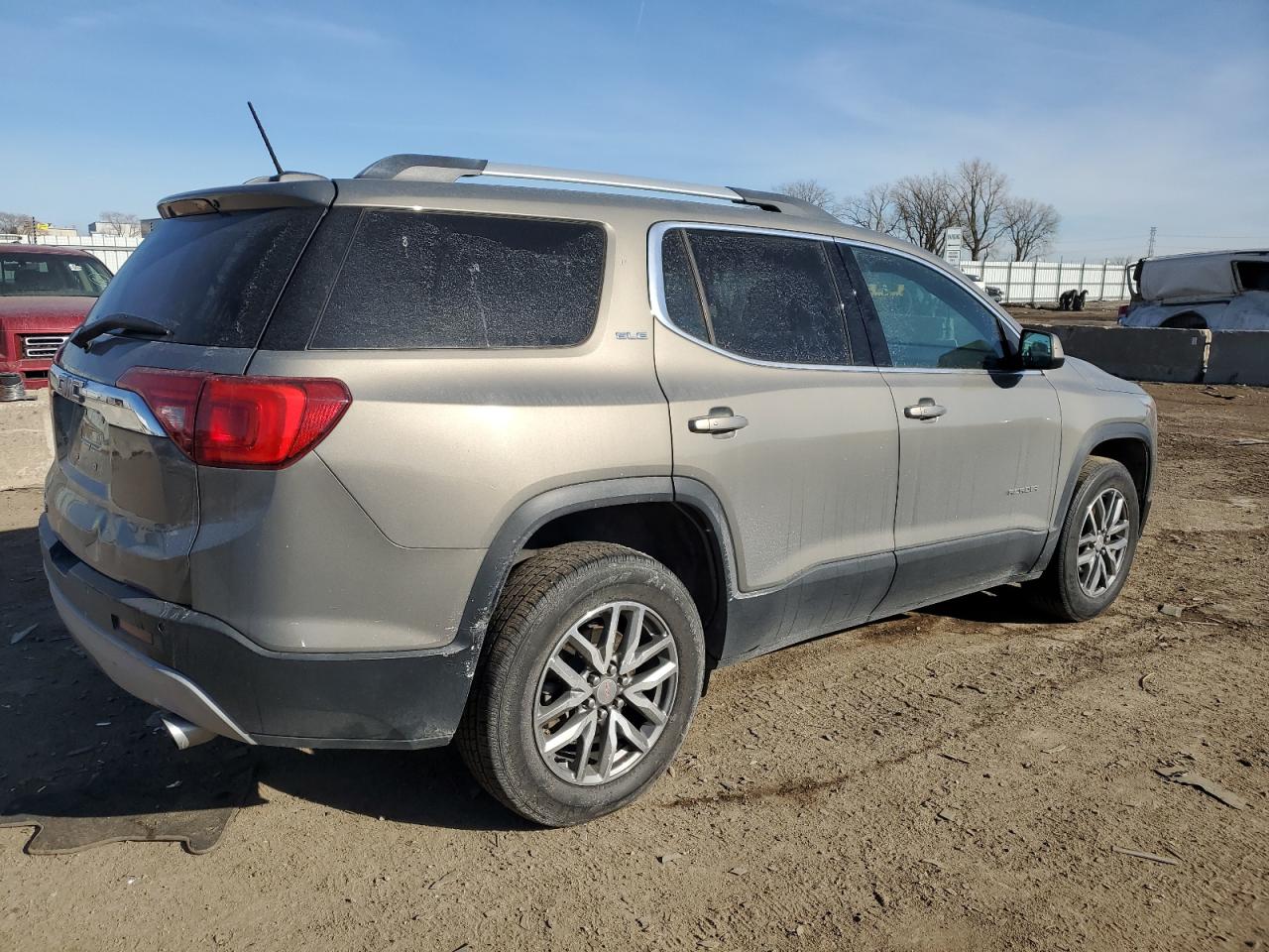 2019 GMC Acadia - Image 3