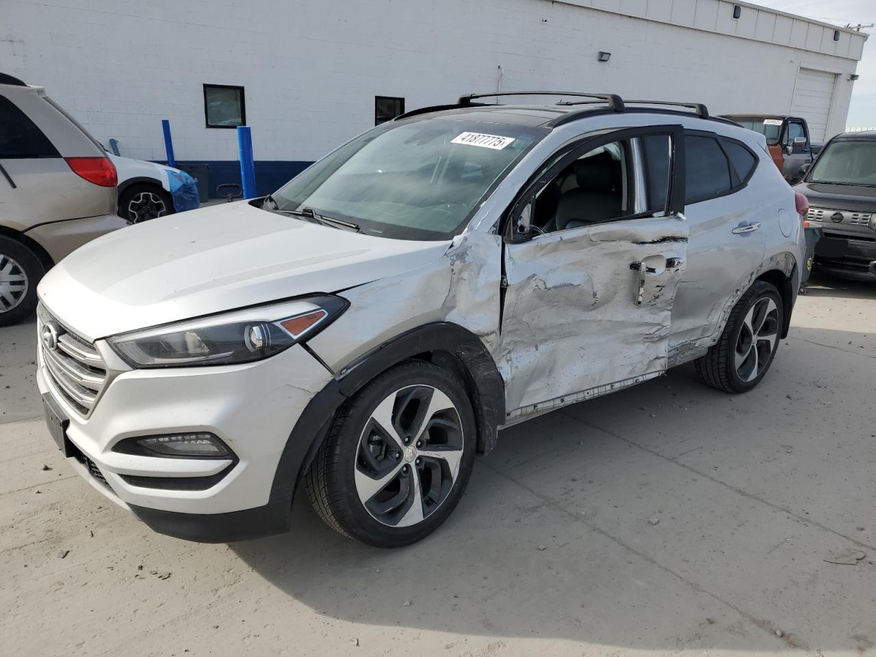 2017 Hyundai Tucson - Image 1