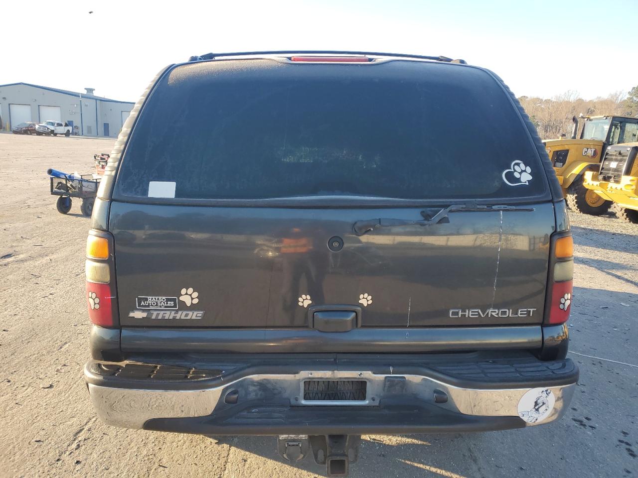 2004 Chevrolet Tahoe - Image 6