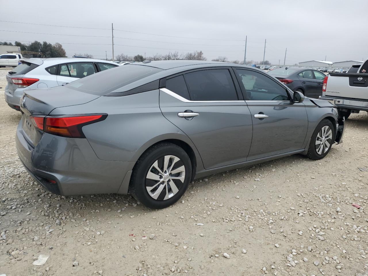 2019 Nissan Altima - Image 3