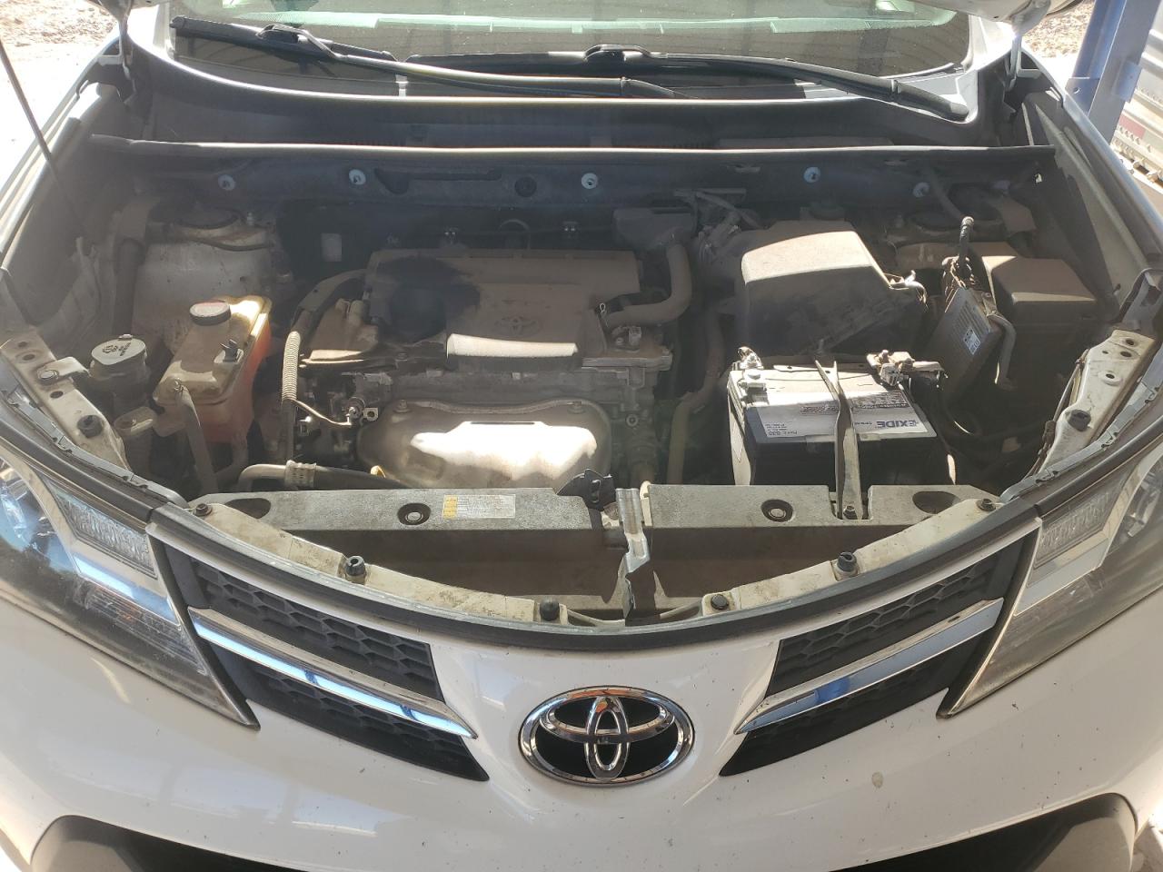 2015 Toyota RAV 4 - Image 11
