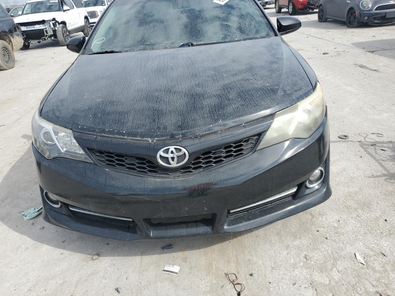 2014 Toyota Camry - Image 5