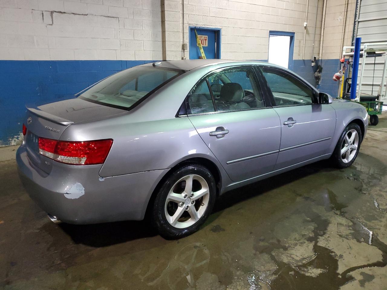 2008 Hyundai Sonata - Image 3