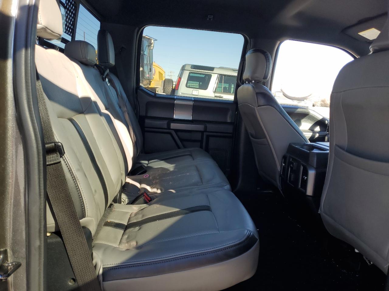 2016 Ford F-150 - Image 11