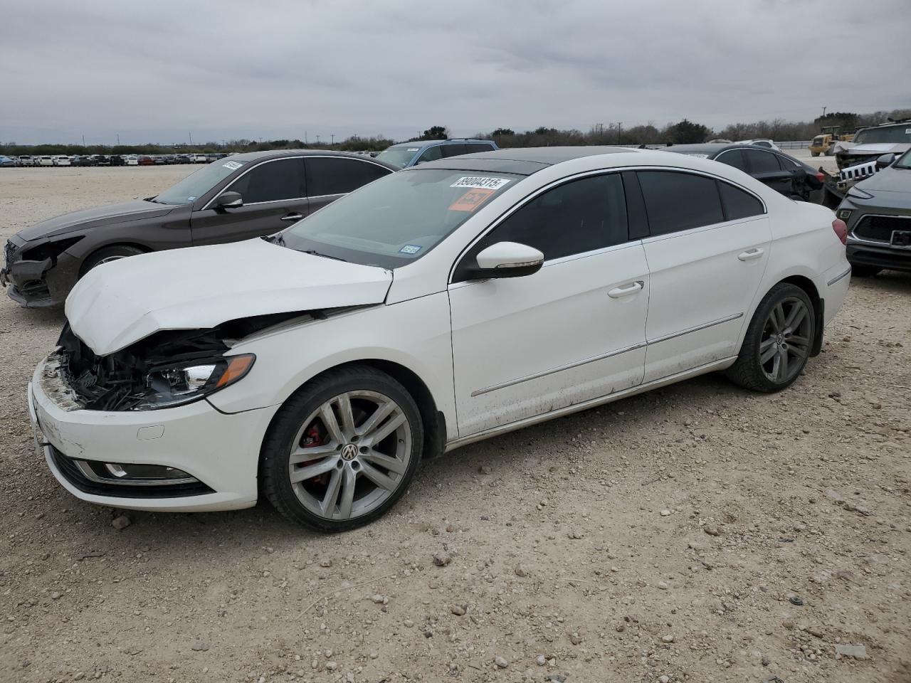 2013 Volkswagen Passat CC - Image 1