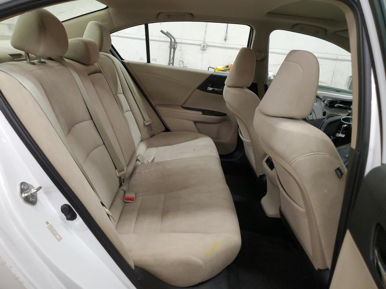 2014 Honda Accord - Image 10