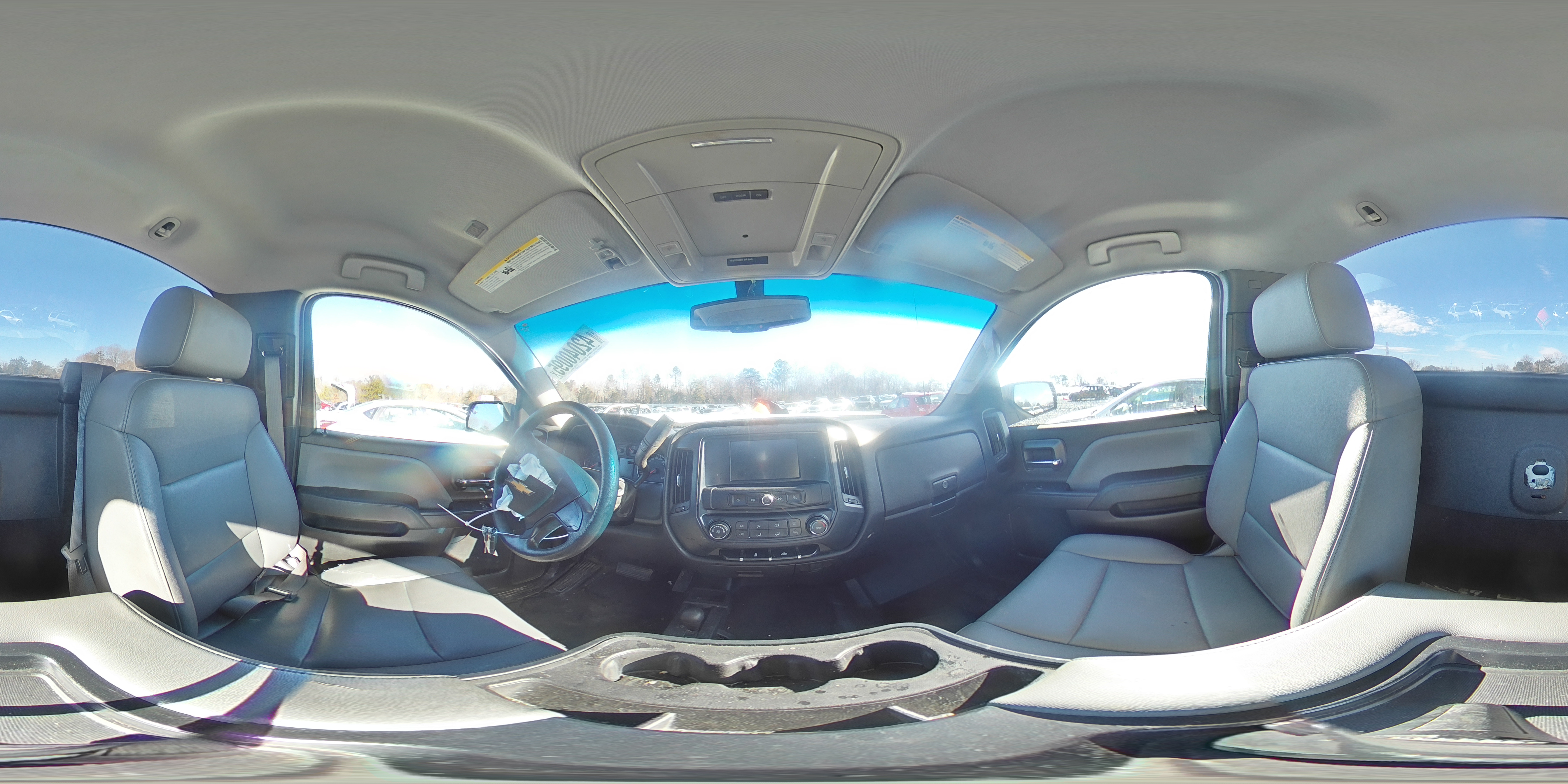 2016 Chevrolet Silverado - Image 13