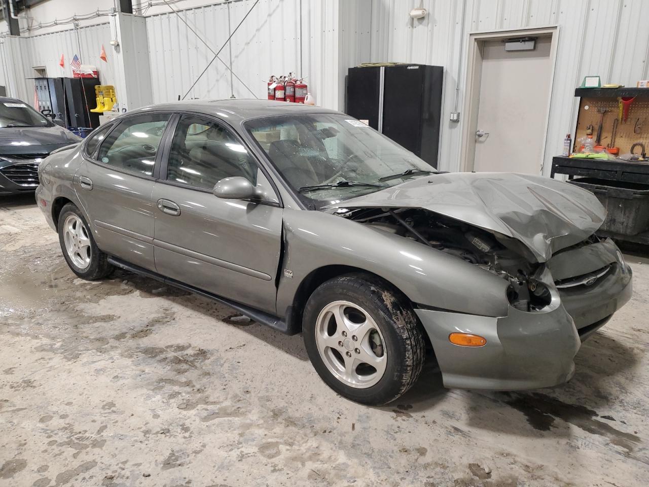1999 Ford Taurus - Image 4
