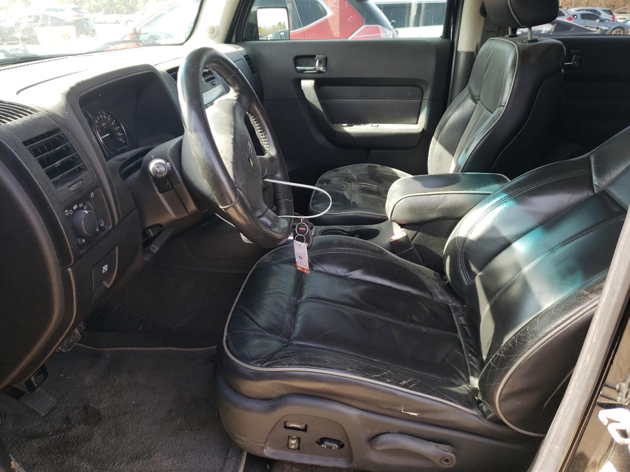 2006 Hummer H3 - Image 7
