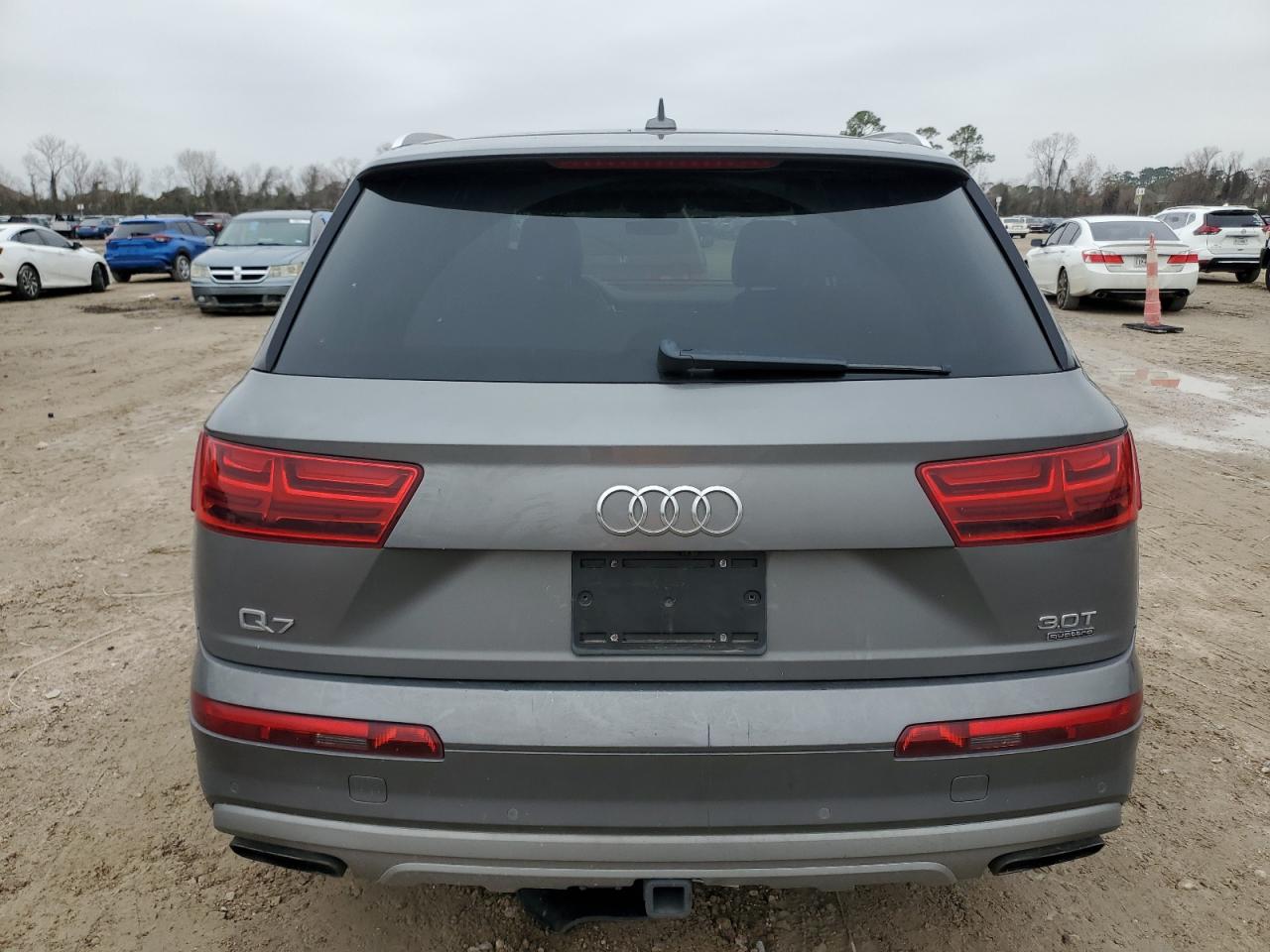 2017 Audi Q7 - Image 6